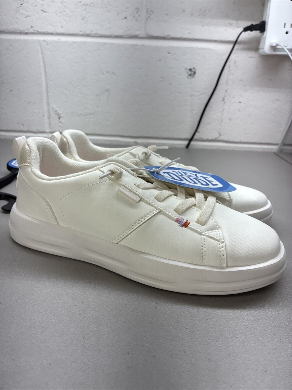 Hey Dude Karina Duo Classic Iridescent 44216-1WM Kids White Slip-On Shoes Size 4
